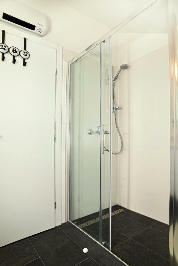 Apartment Holiday In Podstrana Bagian luar foto