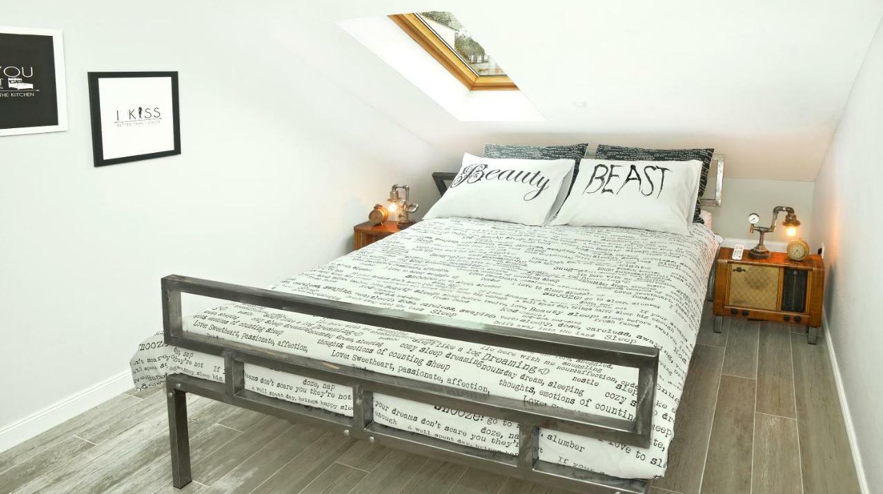 Apartment Holiday In Podstrana Bagian luar foto