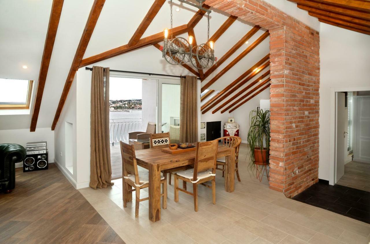 Apartment Holiday In Podstrana Bagian luar foto